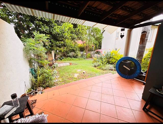 1 BEDROOM TOWNHOUSE FOR SALE IN MORELETA PARK